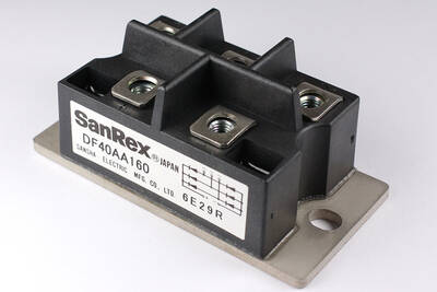 DF40AA160 - 1